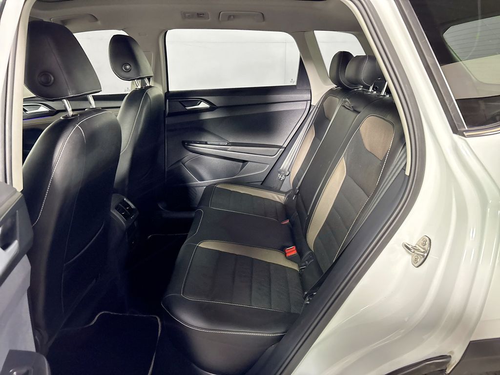 2023 Volkswagen Taos 1.5T SEL