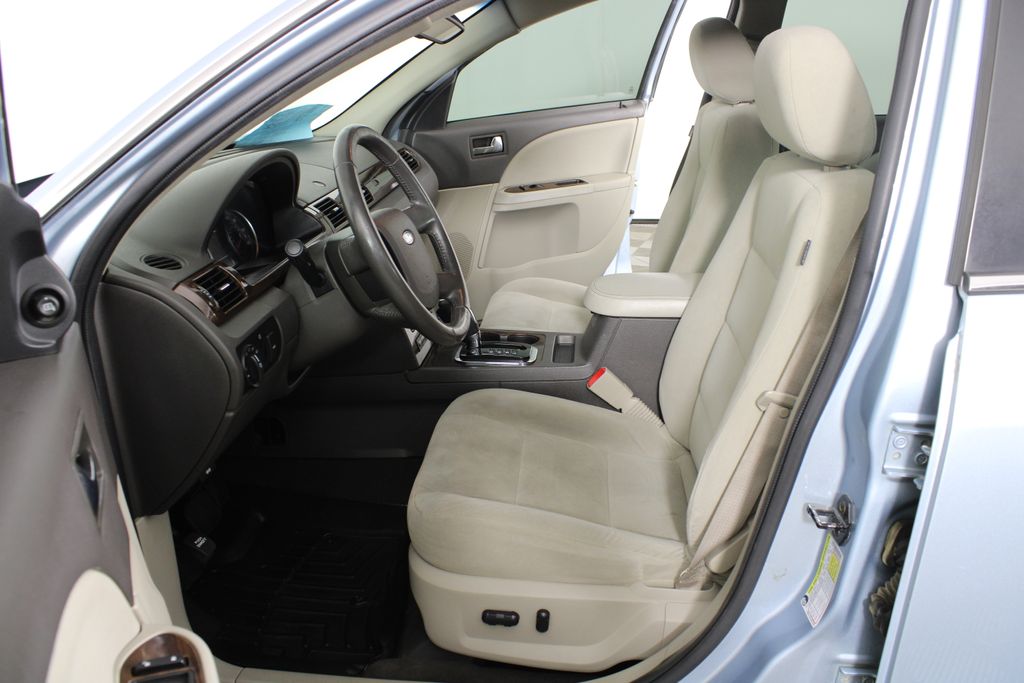 Used 2008 Ford Taurus for sale in 
