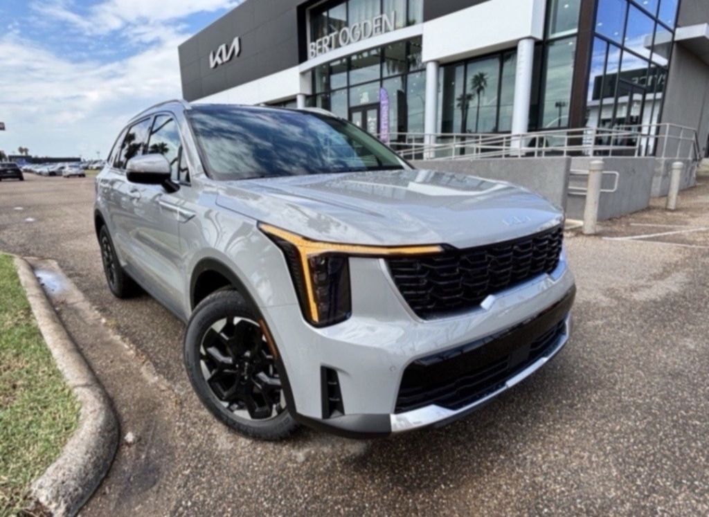 New 2026 Kia Sorento S FWD 4D Sport Utility