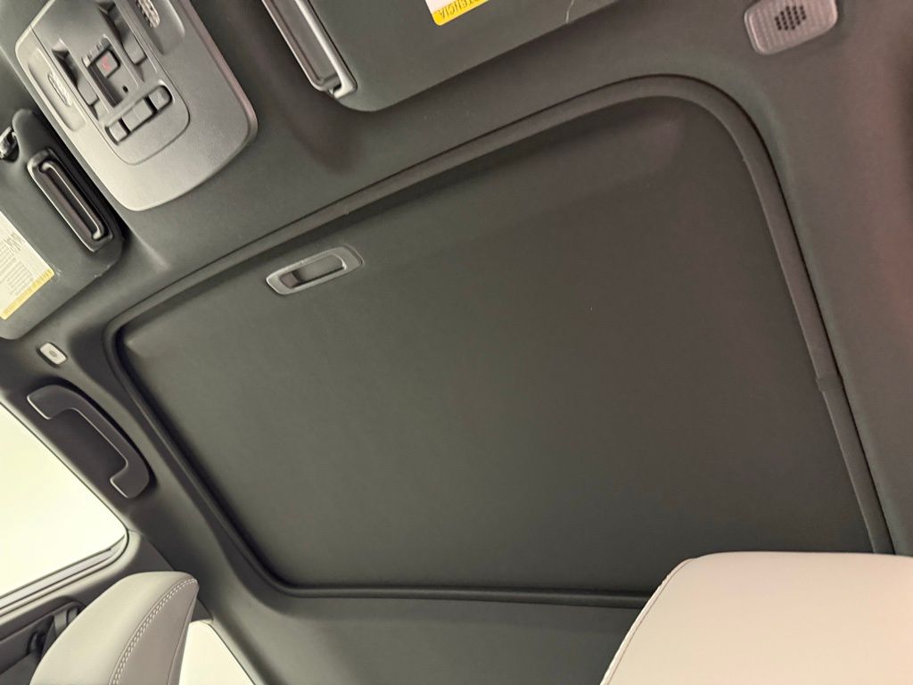 Thumbnail: 2026 Toyota Camry - 18