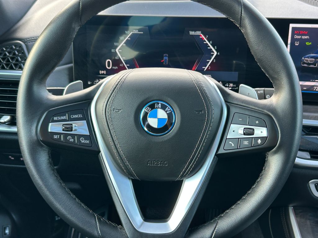 2025 BMW X5 xDrive50e 18