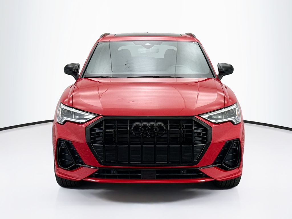 Thumbnail: 2025 Audi Q3 - 2