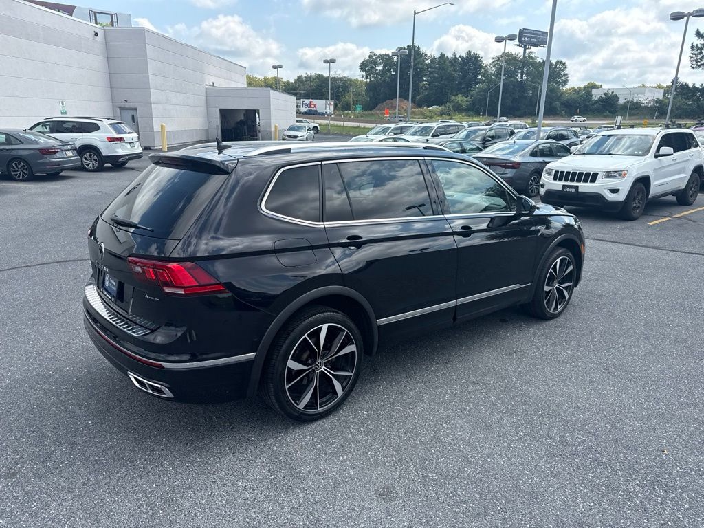 2022 Volkswagen Tiguan 2.0T SEL R-Line Black at Subaru and VW of Moon Township