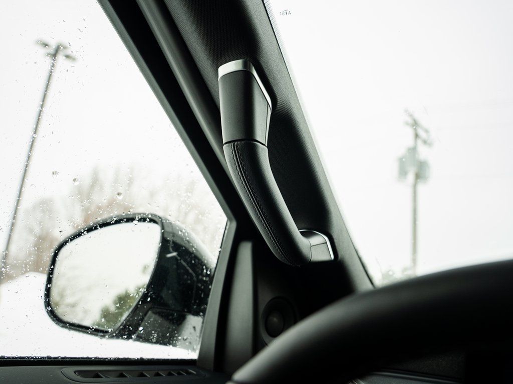 New 2026 White Lincoln Reserve image 31