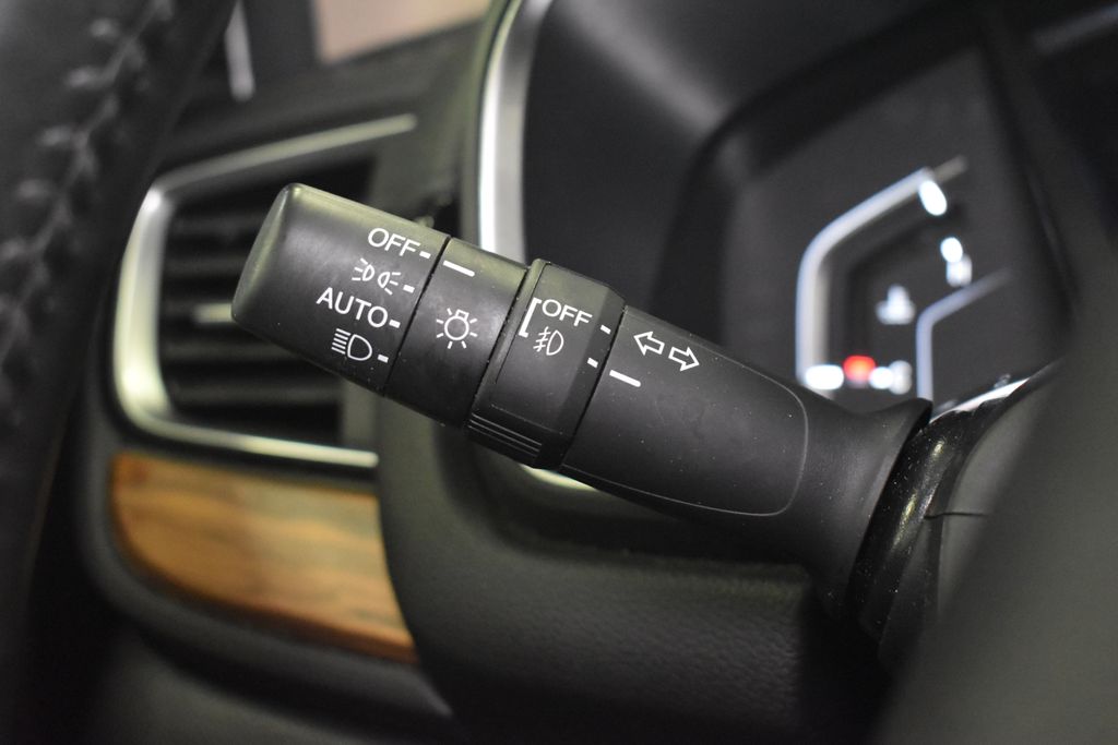 Thumbnail: 2019 Honda CR-V - 20