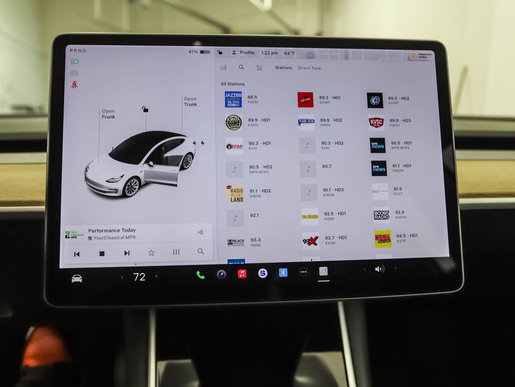 2018 Tesla Model 3 Long Range 14