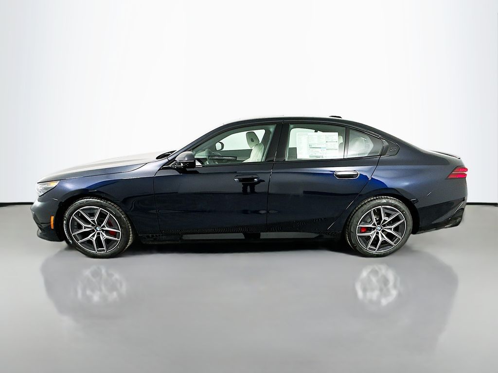 Thumbnail: 2026 BMW i5 - 8