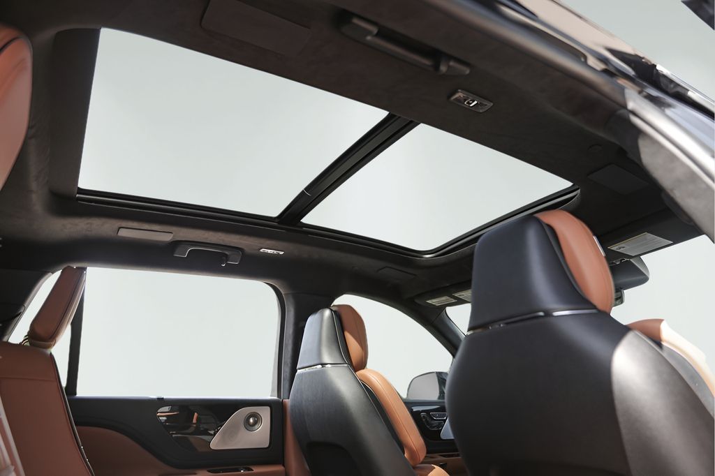 Used Car 2025 Lincoln Aviator  Black Label For Sale Under $80,000 In Austin, Texas