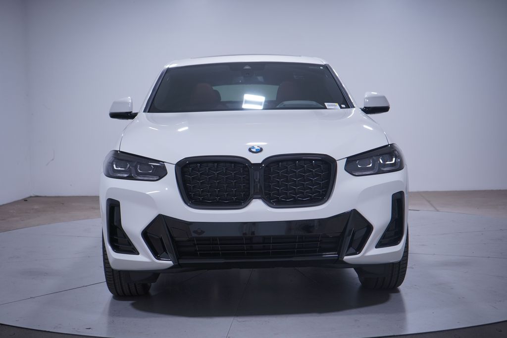 Thumbnail: 2025 BMW X4 - 4