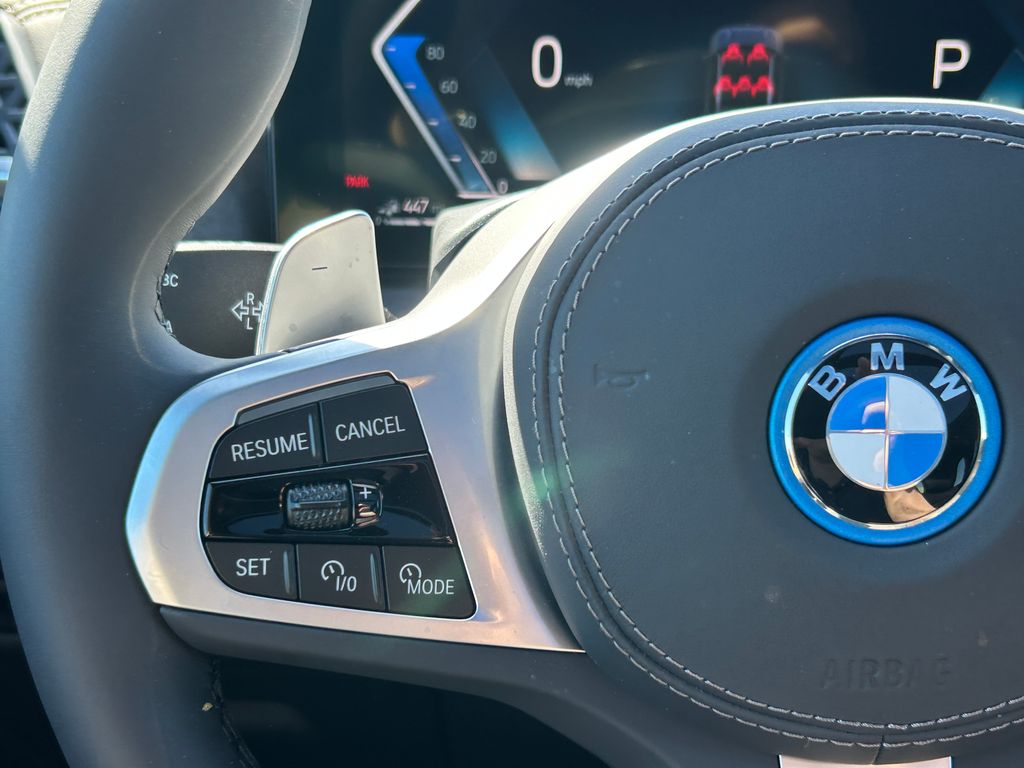Thumbnail: 2026 BMW X5 - 19