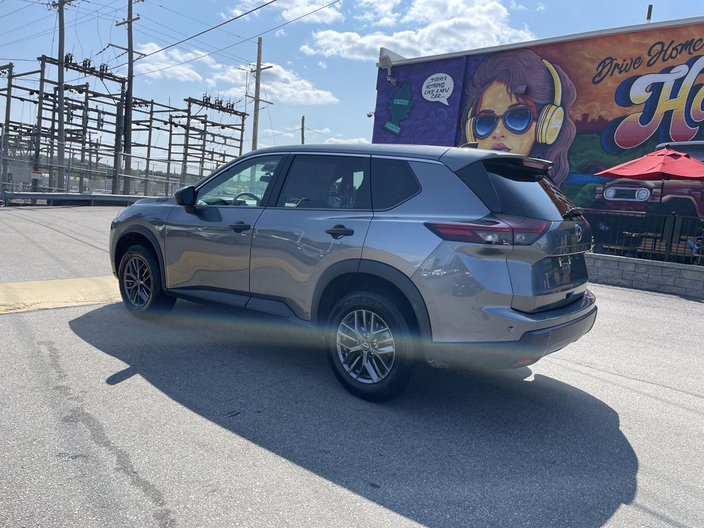 Used 2024 Nissan Rogue SUV