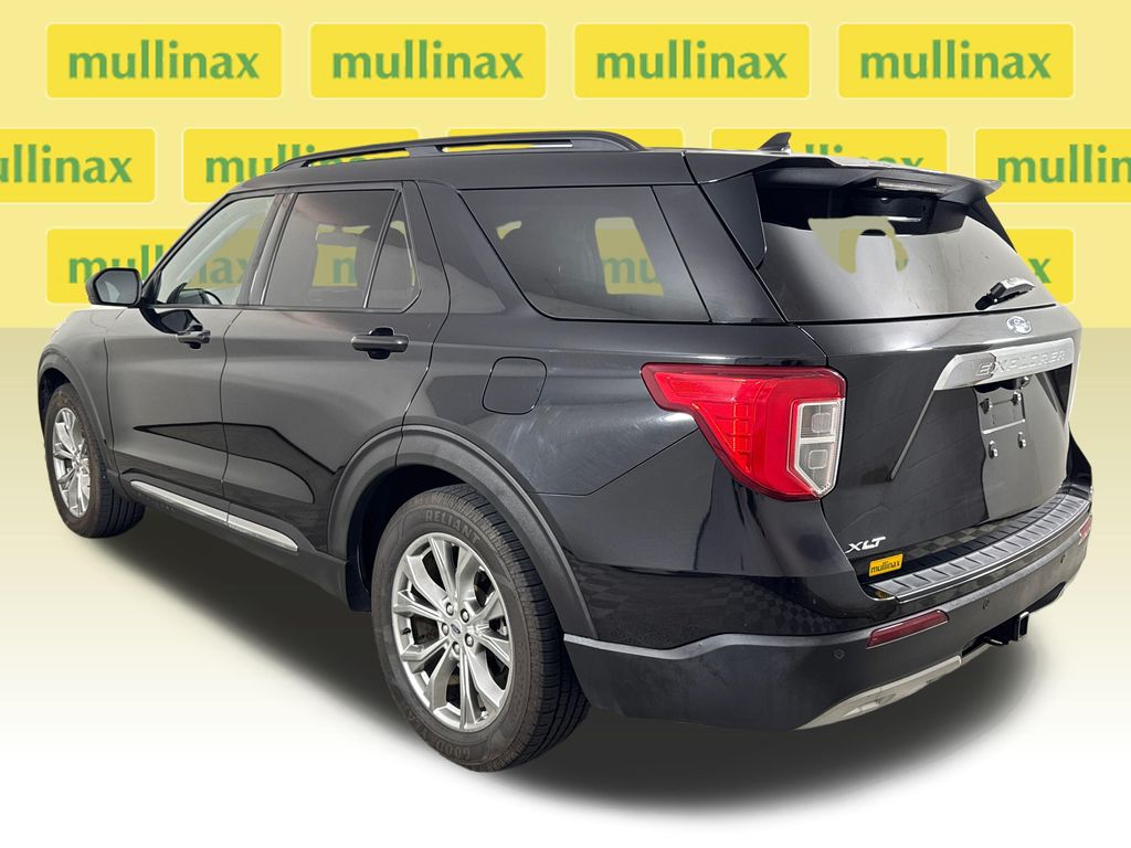 Certified Used 2020 Black Ford XLT image 11
