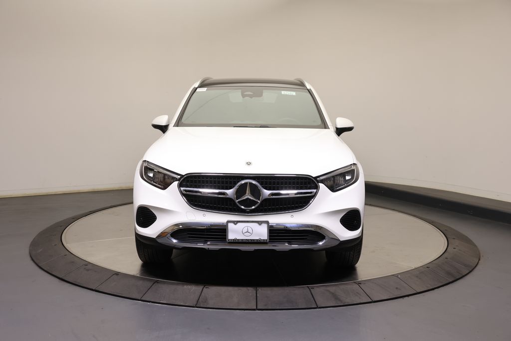 Thumbnail: 2026 Mercedes-Benz GLC - 8