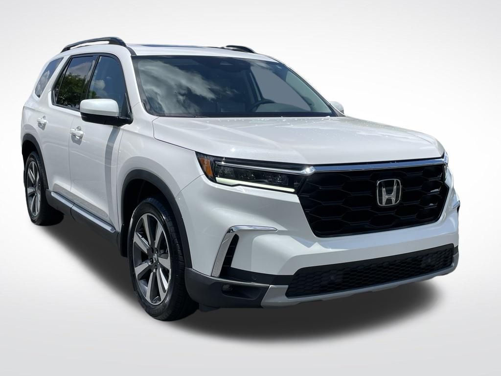 Thumbnail: 2025 Honda Pilot - 8