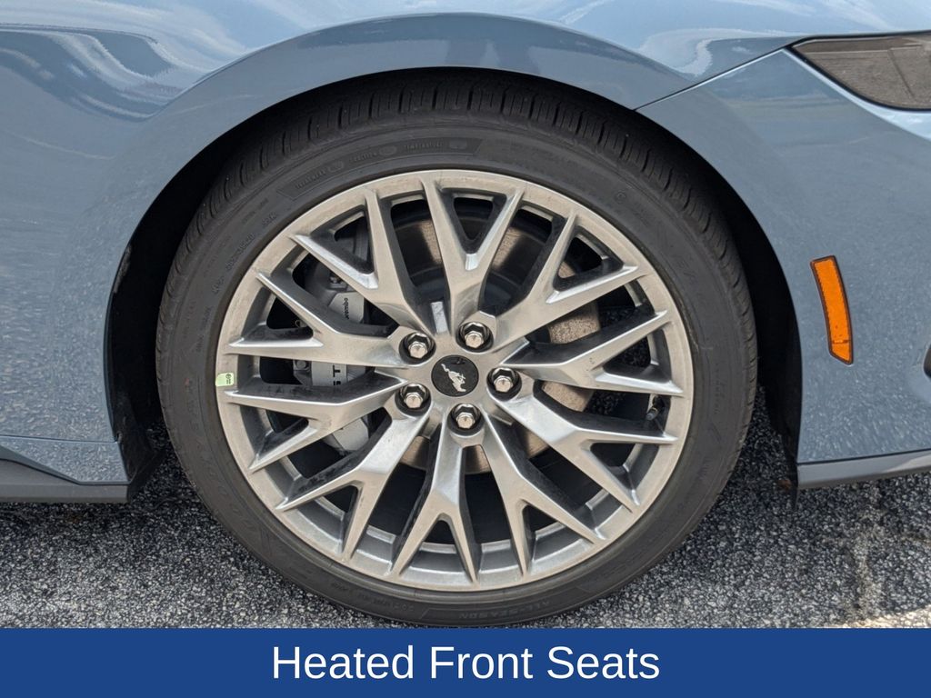 2025 Ford Mustang GT Premium Fastback