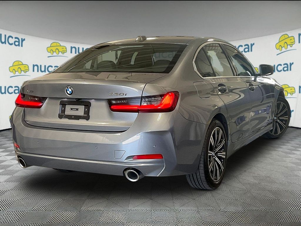 2025 BMW 3 Series — photo 6