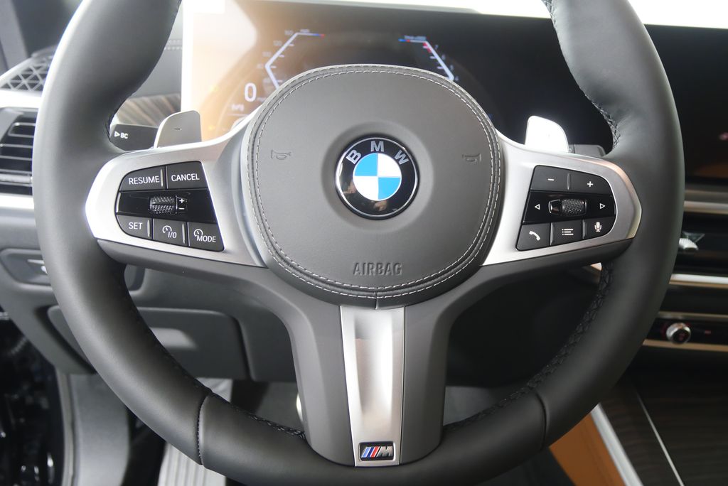 Thumbnail: 2026 BMW X5 - 18
