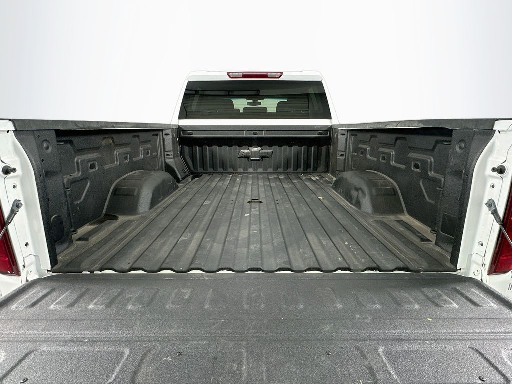 Thumbnail: 2023 Chevrolet Silverado 2500 - 25