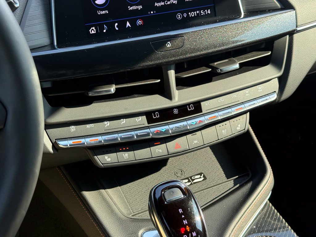 2024 Cadillac CT4 V-Series Radiant Red - Jim Hudson Acura - Image 35