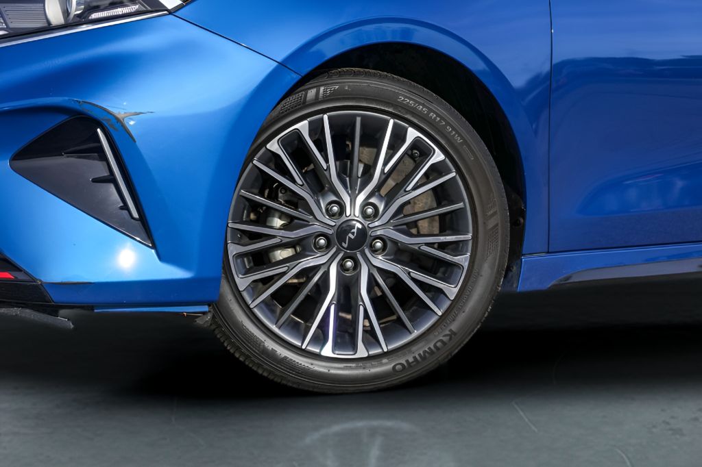 Used Car 2023 Kia Forte  Gt-line For Sale Under $25,000 In Austin, Texas