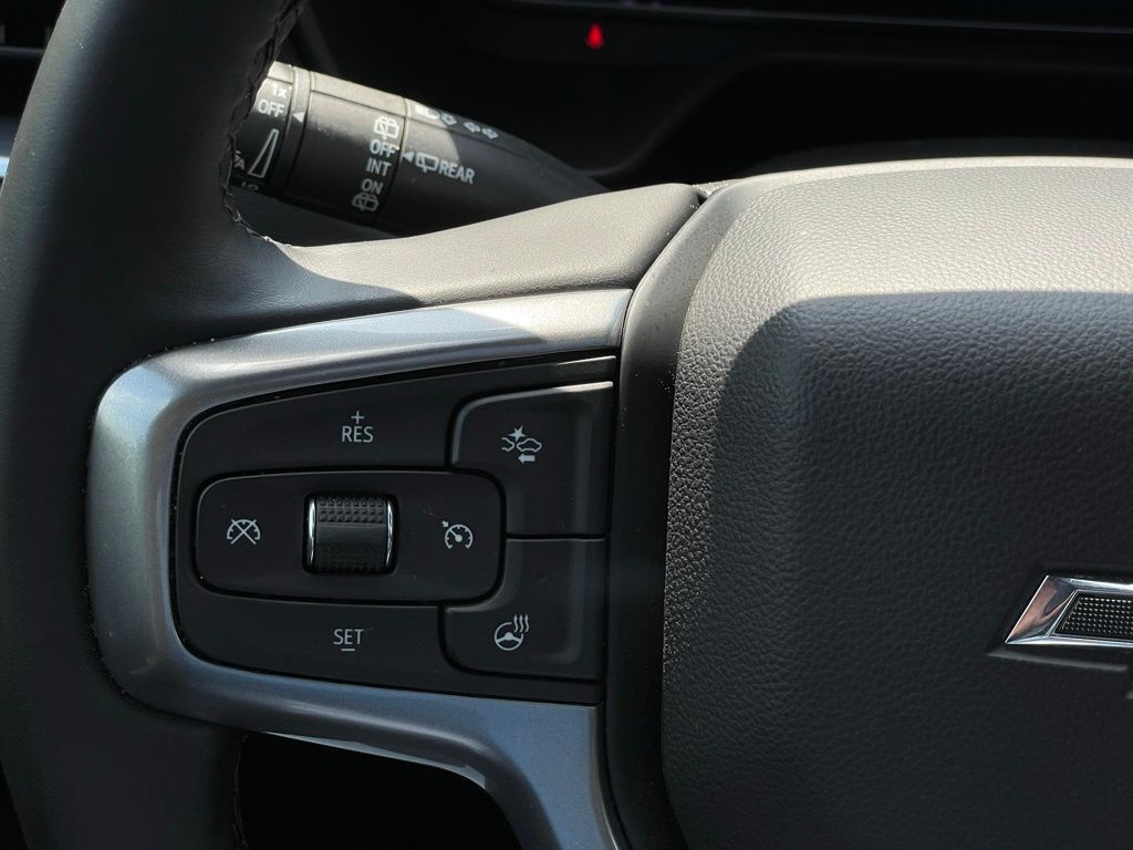 Thumbnail: 2024 Chevrolet Tahoe - 15