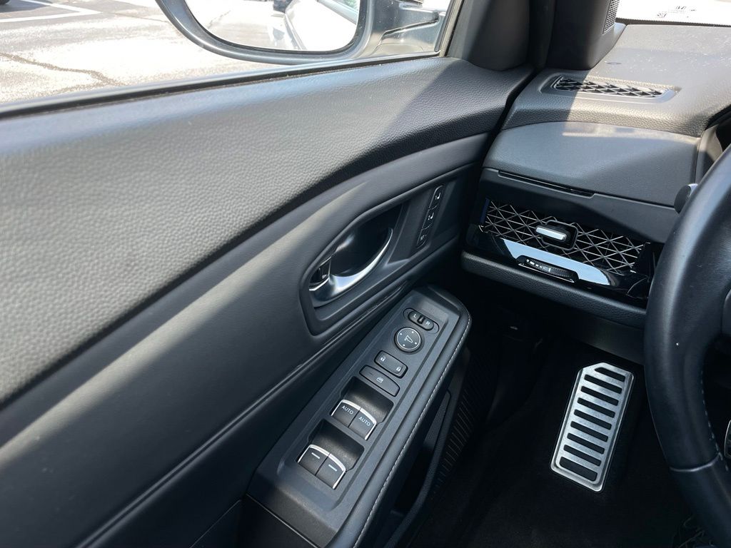Thumbnail: 2023 Honda Accord - 22