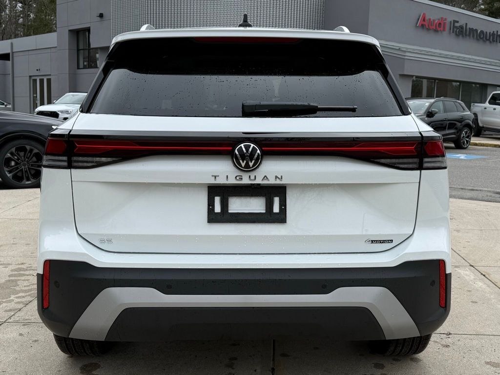 New 2026 White Volkswagen 2.0T SE image 13