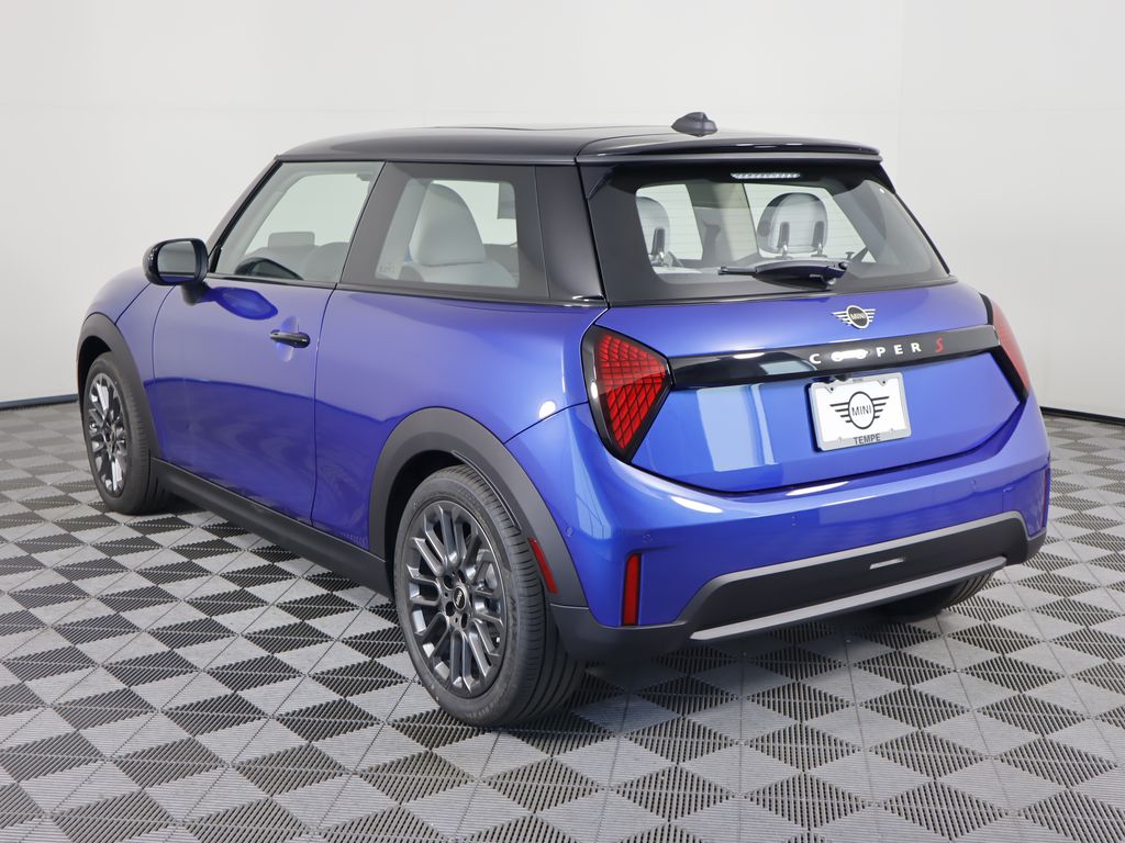 2025 MINI Cooper S 7