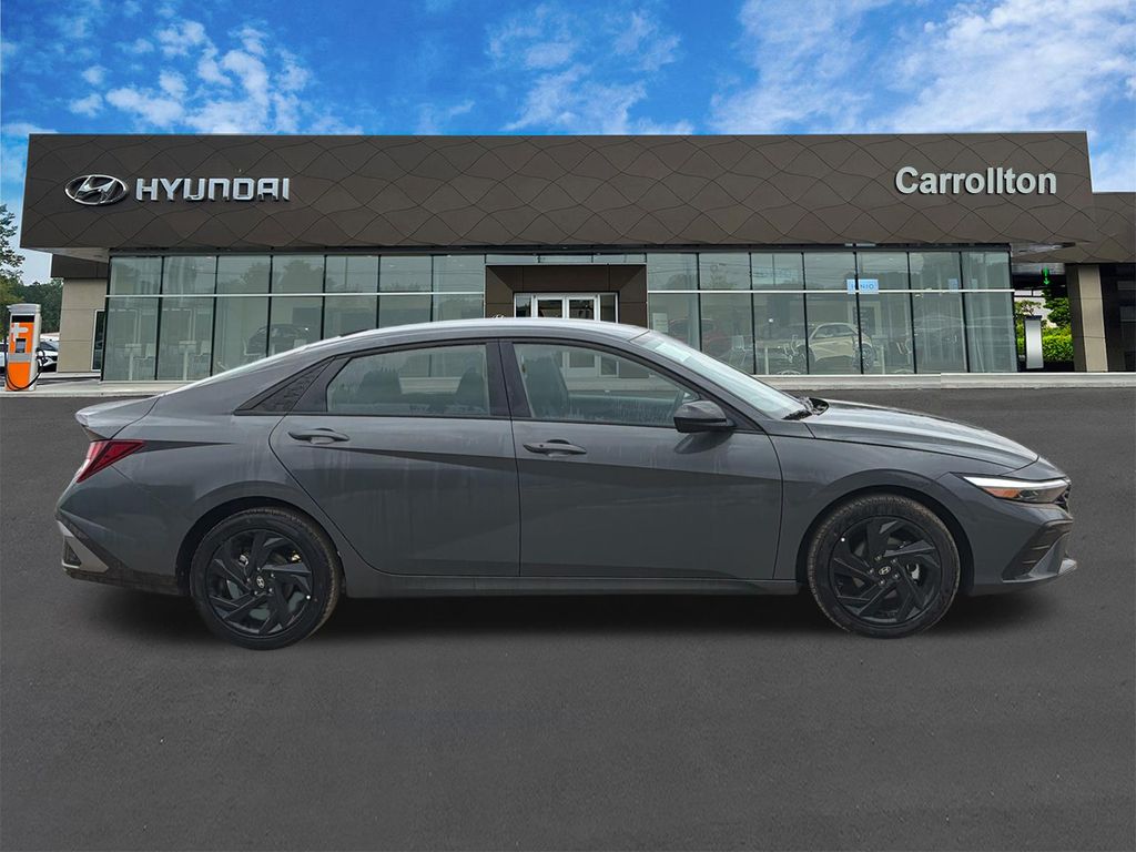 New 2026 Gray Hyundai SEL Sport image 5
