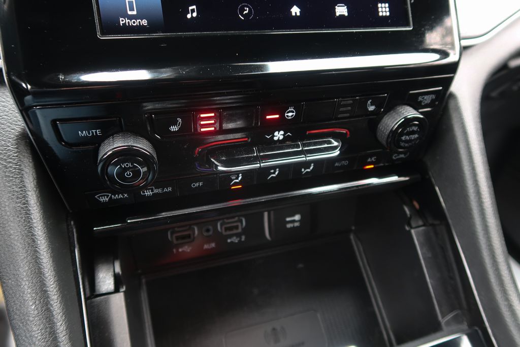 2023 Jeep Grand Cherokee L Altitude 4x2