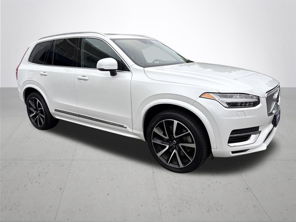 2022 Volvo XC90 Recharge Plug-In Hybrid T8 Inscription Expression Extended Range 6P