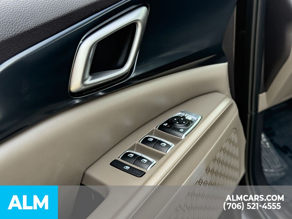 2025 Kia Carnival LXS - Photo 11