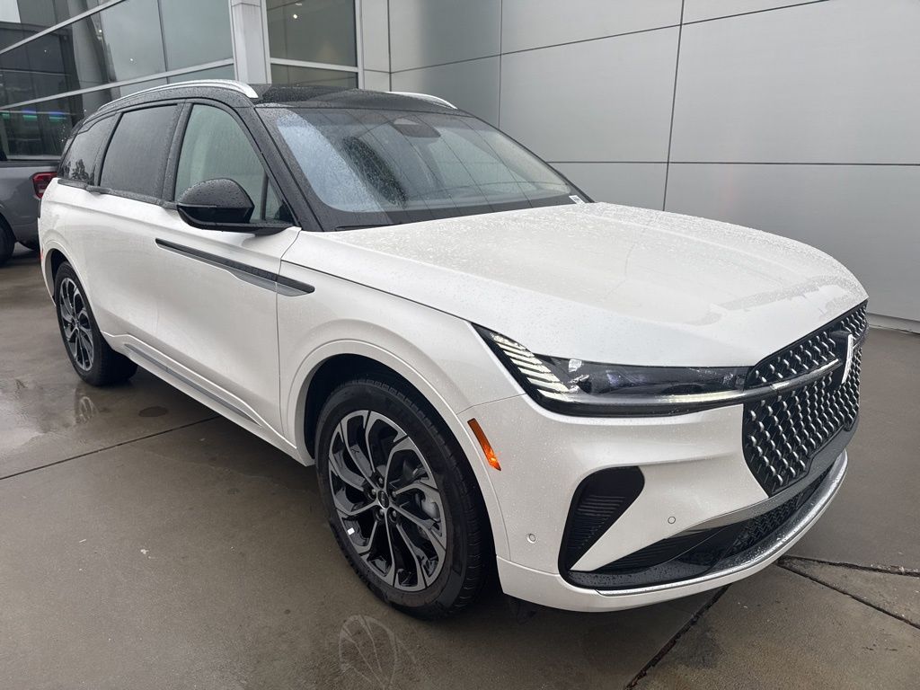 2024 Lincoln Nautilus Reserve