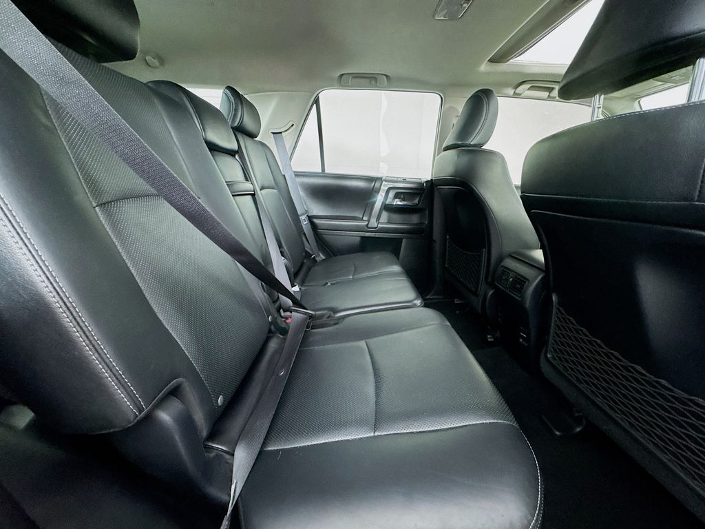 2017 Toyota 4Runner Limited photo
