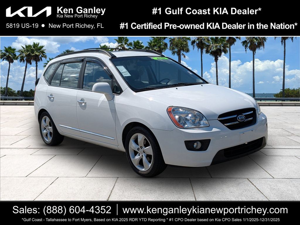 White 2008 Kia Rondo SUV / Crossover Front-Wheel Drive 5-Speed Automatic