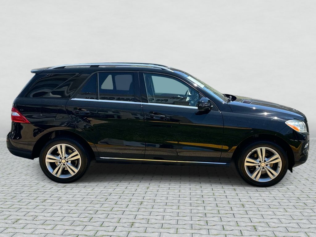 Thumbnail: 2014 Mercedes-Benz M-Class - 4