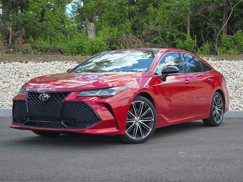 Red 2022 Toyota Avalon Sedan Front-Wheel Drive 8-Speed Automatic