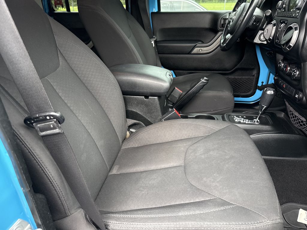 Used 2018 Jeep Wrangler JK SUV