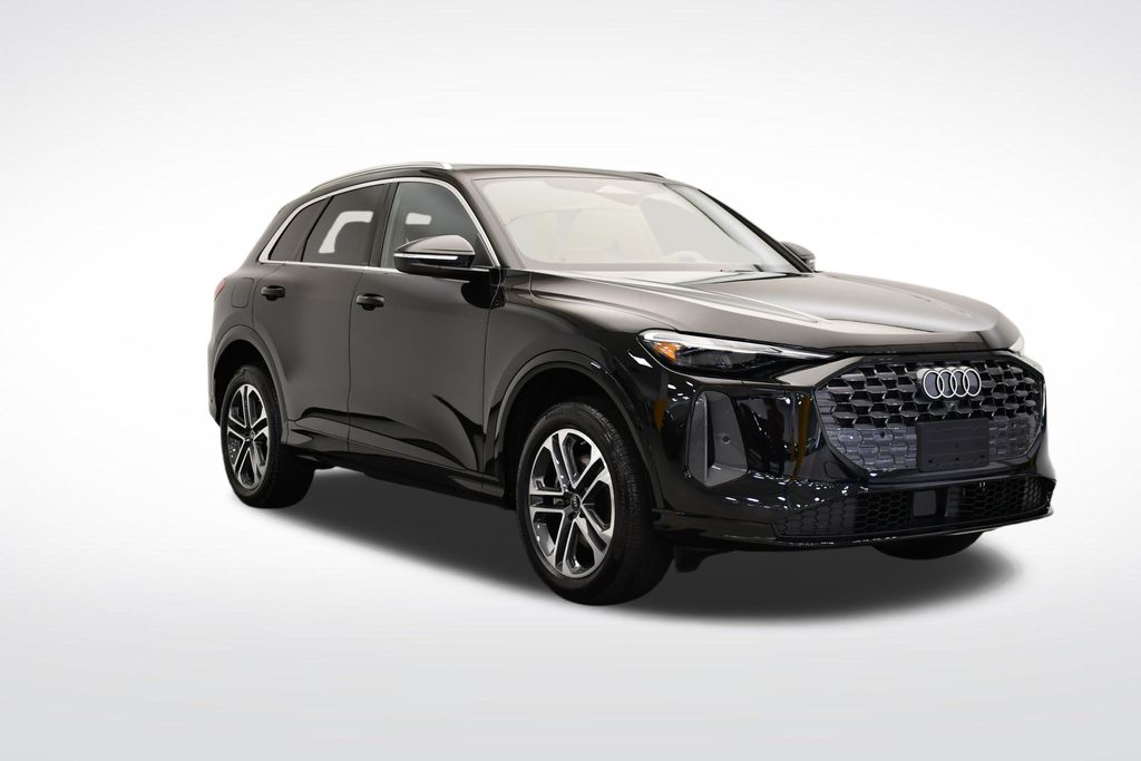 Thumbnail: 2025 Audi Q5 - 7