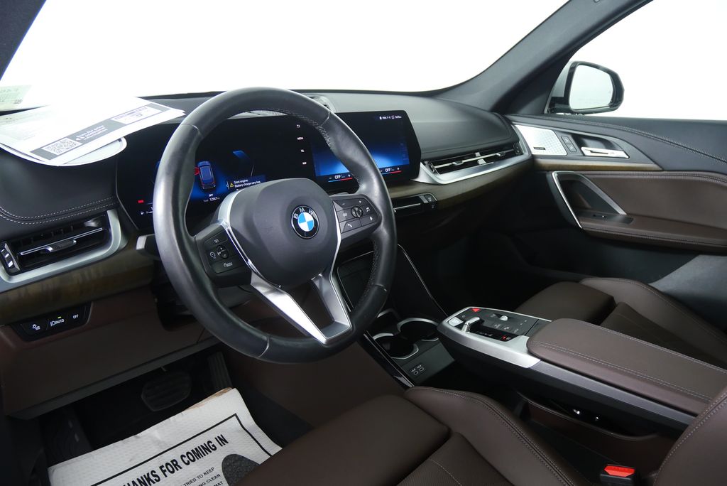 Thumbnail: 2023 BMW X1 - 13