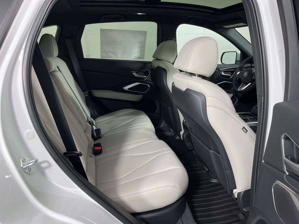 Thumbnail: 2026 Acura RDX - 13