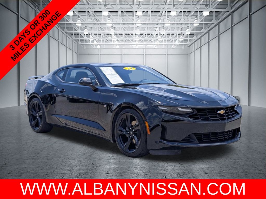 2024 Chevrolet Camaro 1LT Coupe RWD