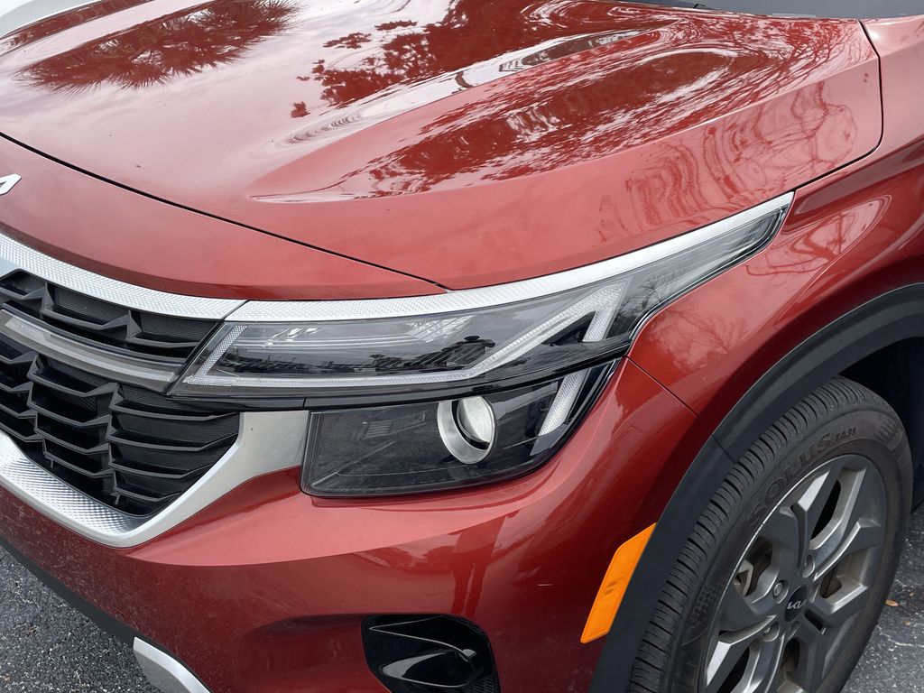 used 2024 Kia Seltos car, priced at $22,391