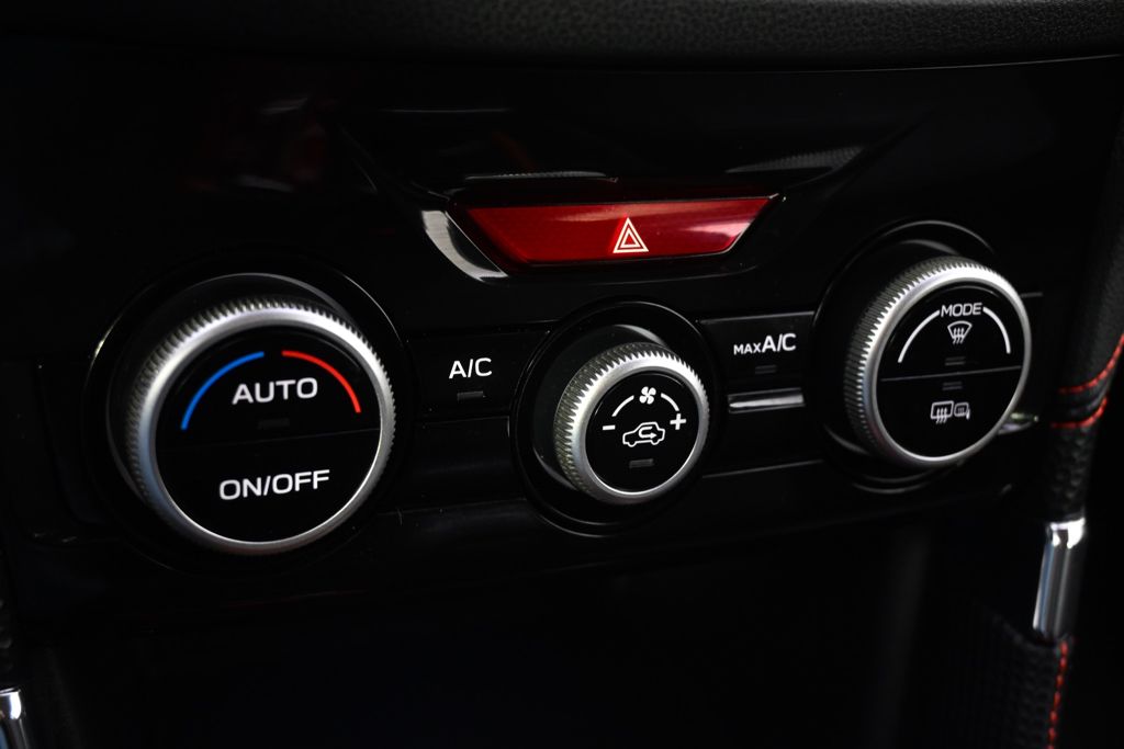 Used 2020 Silver Subaru Sport image 29