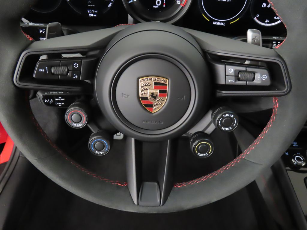 Thumbnail: 2025 Porsche 911 - 18