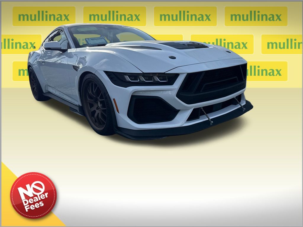 2025 Ford Mustang GT Premium's photo