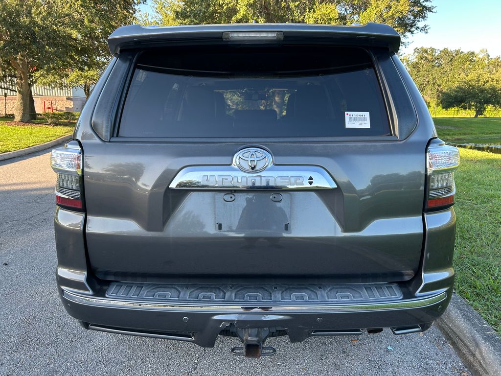 Thumbnail: 2016 Toyota 4Runner - 4