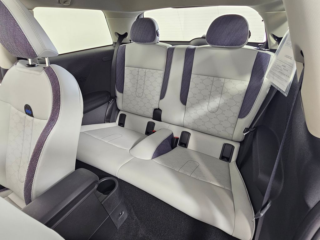 Thumbnail: 2025 MINI Cooper - 22