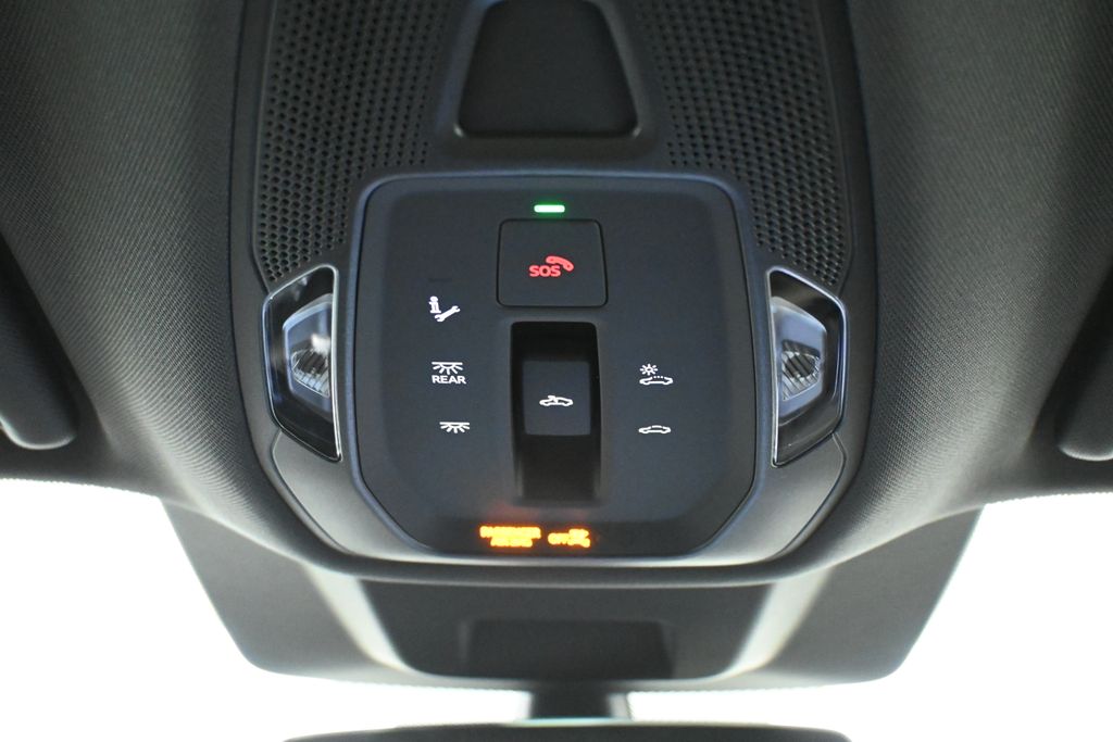 Thumbnail: 2025 Audi Q5 - 18