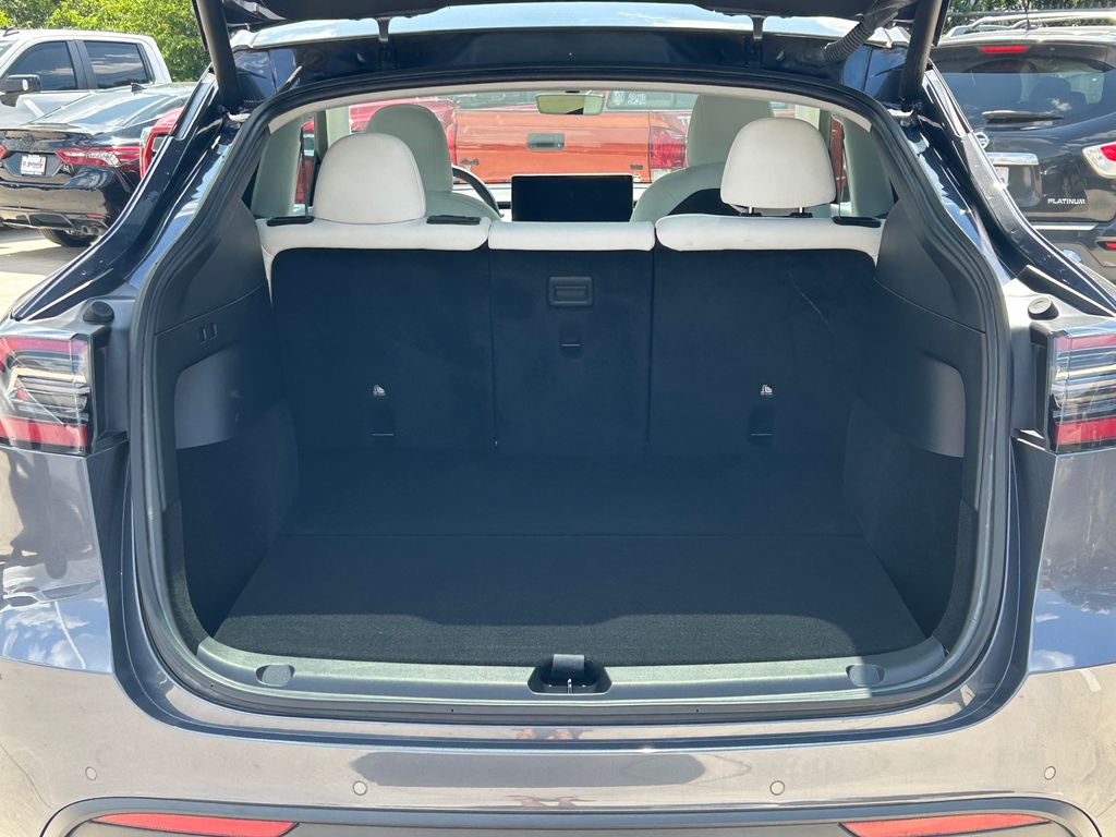Used 2022 Tesla Model Y SUV